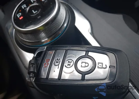 2024 Ford Escape St-Line z USA, uszkodzony, nr VIN 1FMCU9MN1RUA62293